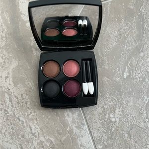 Beautiful Chanel Quad! New!
